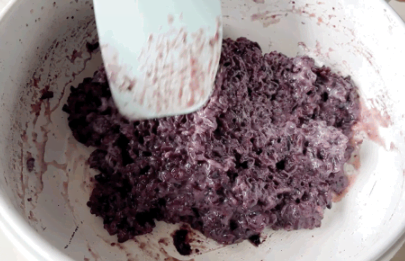 千層蛋糕的新造型,用平底鍋就能做,全新搭配